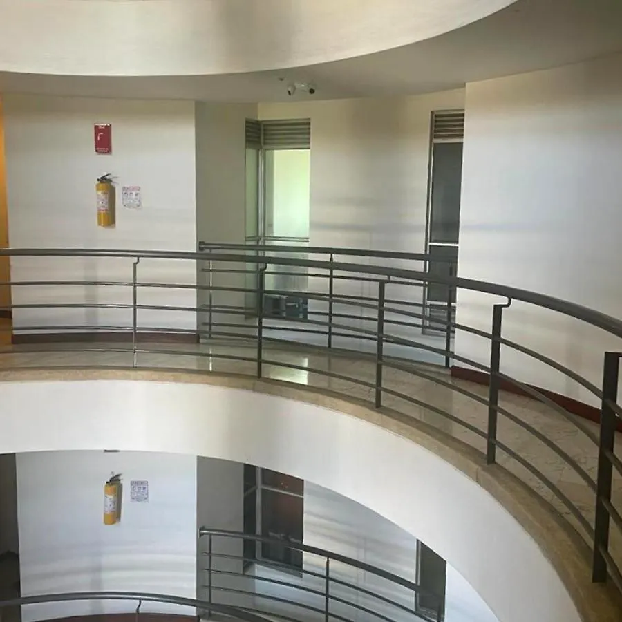 アパート Apartasuit Vacacional En El Poblado メデジン