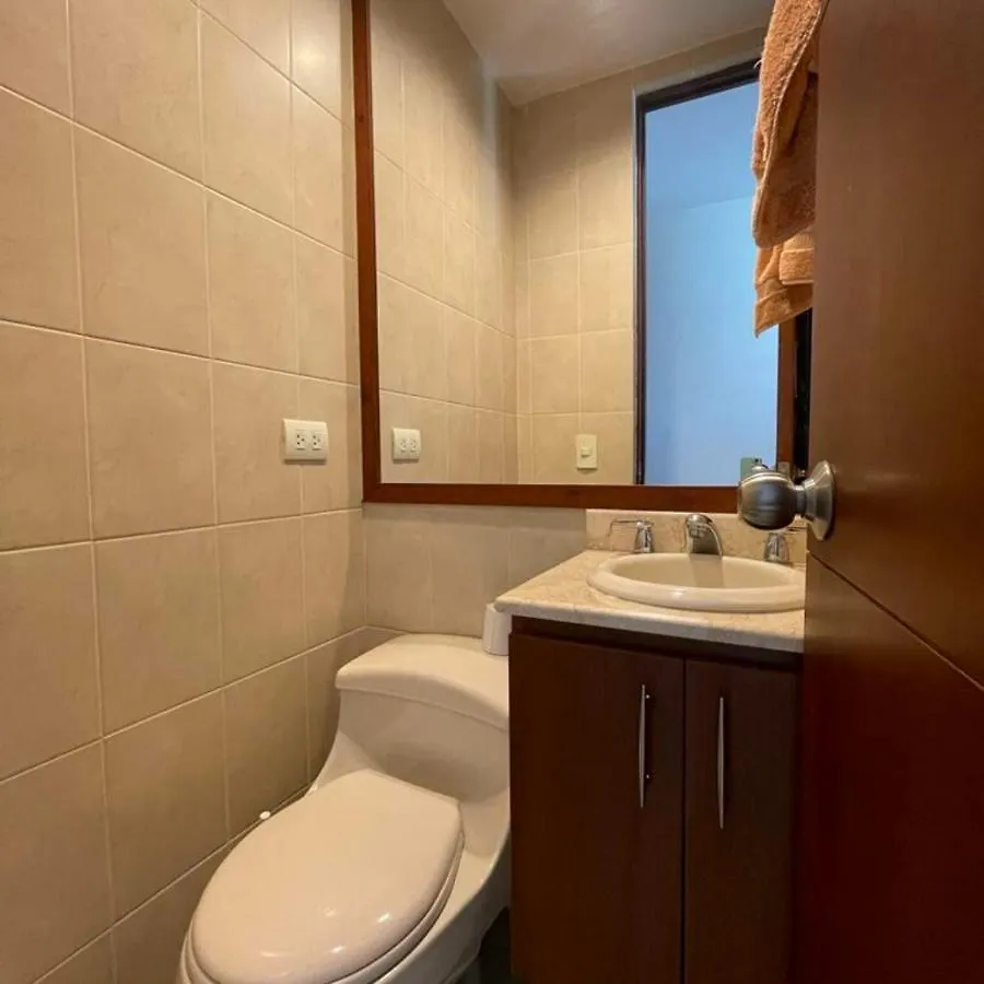 Apartasuit Vacacional En El Poblado メデジン